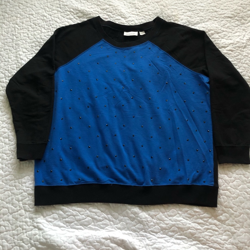 Avenue women’s sweater size 18/20 🦋